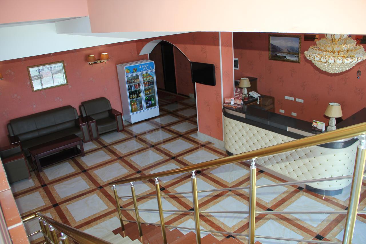 Firuz Hotel Khujand Exterior photo